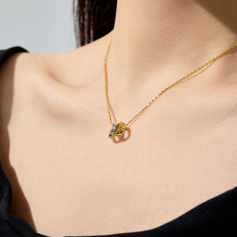 925 Sterling Silver Cubic Zirconia Necklace