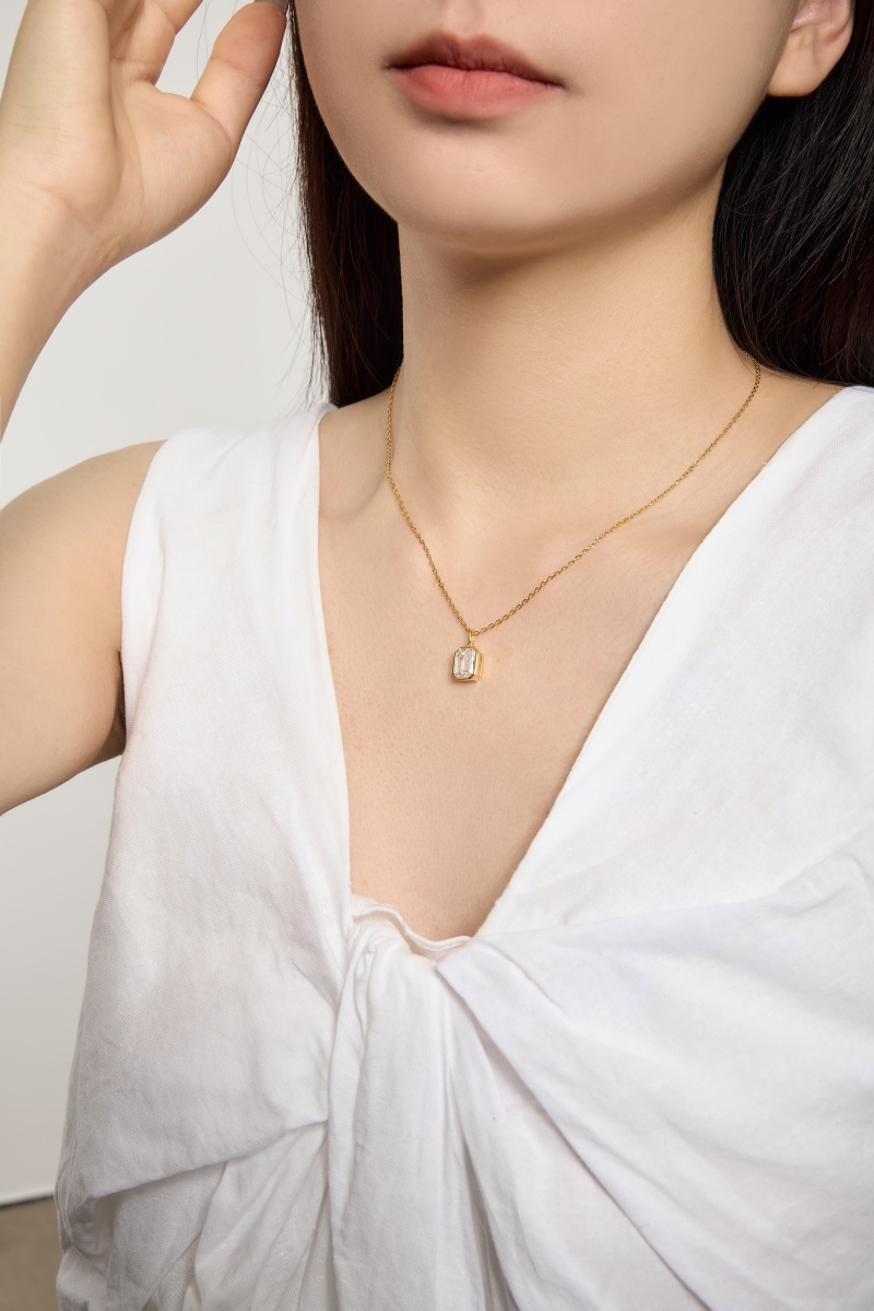 925 Sterling Silver 18K Gold Plated Cubic Zirconia Necklace