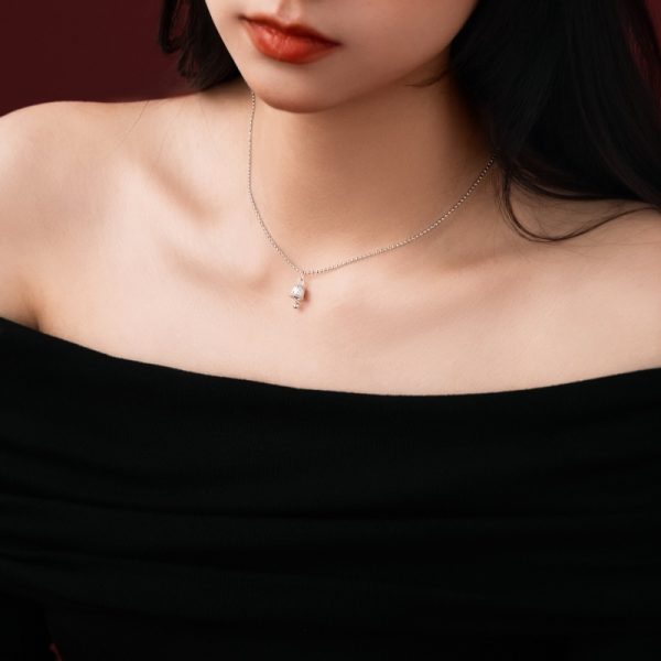 925 Sterling Silver Cubic Zirconia Necklace