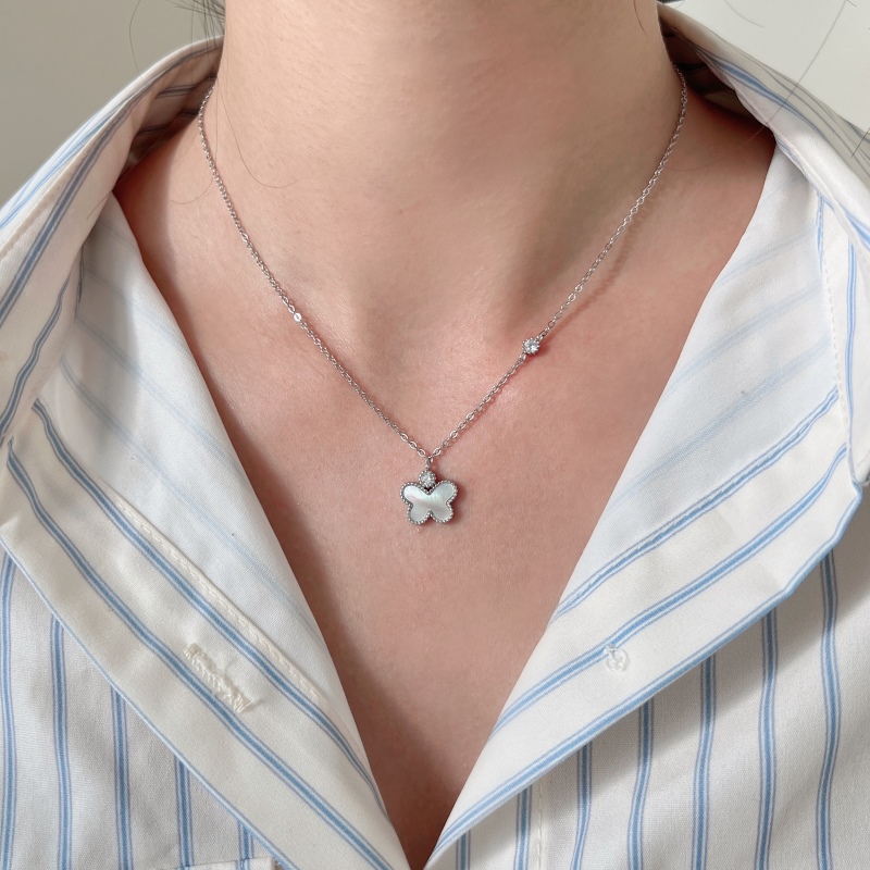 925 Sterling Silver Cubic Zirconia Necklace - Image 3