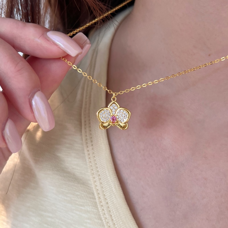 925 Sterling Silver 18K Gold Plated Cubic Zirconia Necklace
