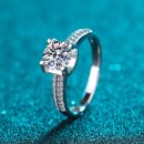 Fashion Moissanite 925 Sterling Silver Ring