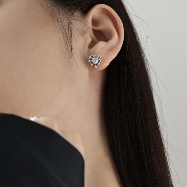 925 Sterling Silver Cubic Zirconia Heart Earrings - Image 4