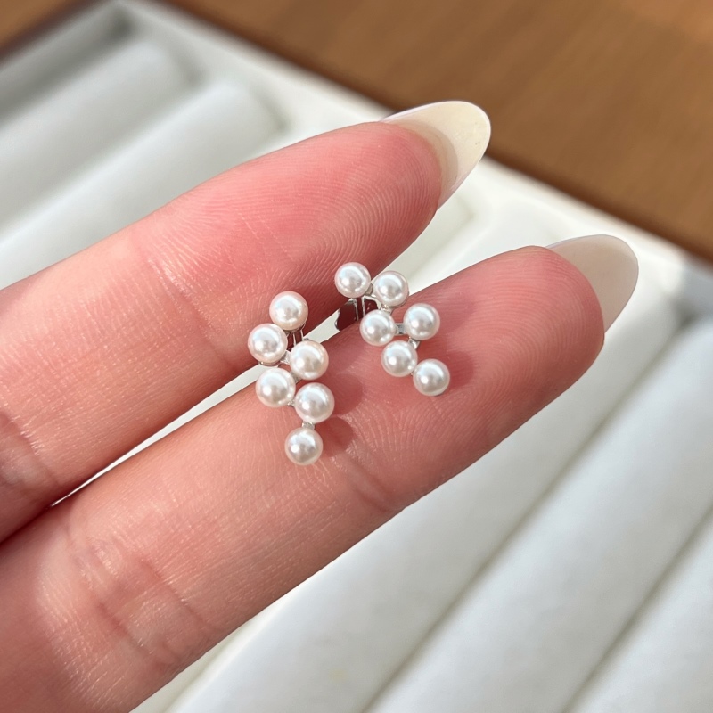 925 Sterling Silver Pearl Earrings
