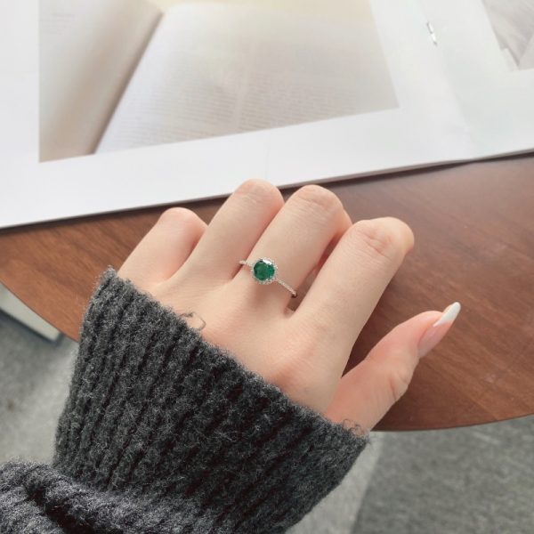 925 Sterling Silver Cubic Zirconia Ring