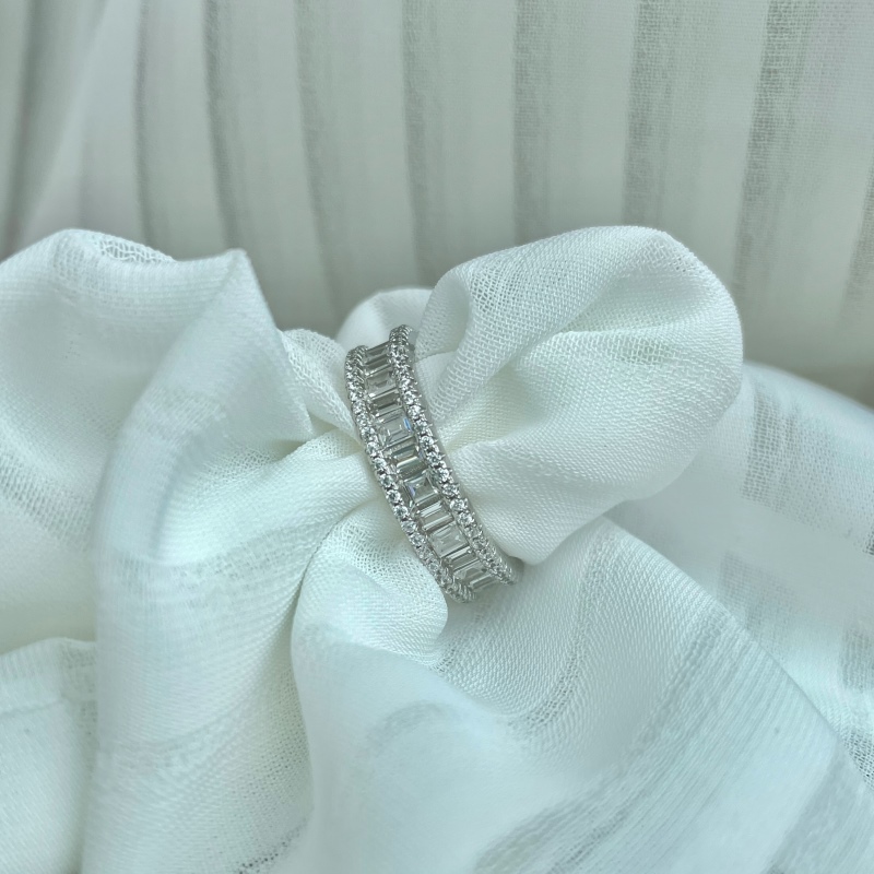 925 Sterling Silver Cubic Zirconia Ring