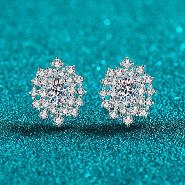 High-End Moissanite 925 Sterling Silver Stud Earrings