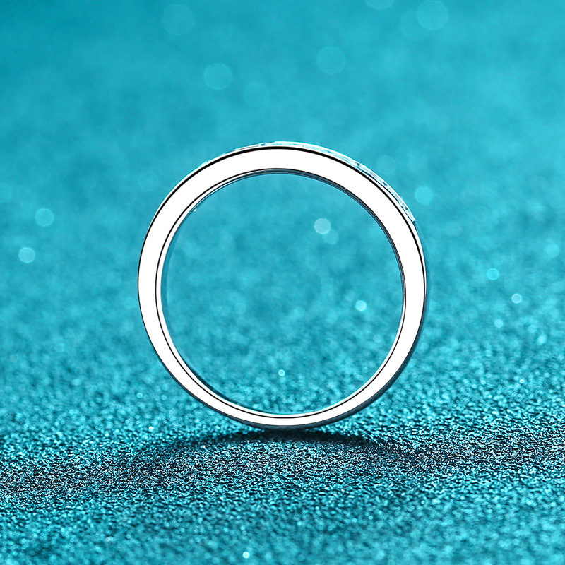Minimalist Moissanite 925 Sterling Silver Ring - Image 3