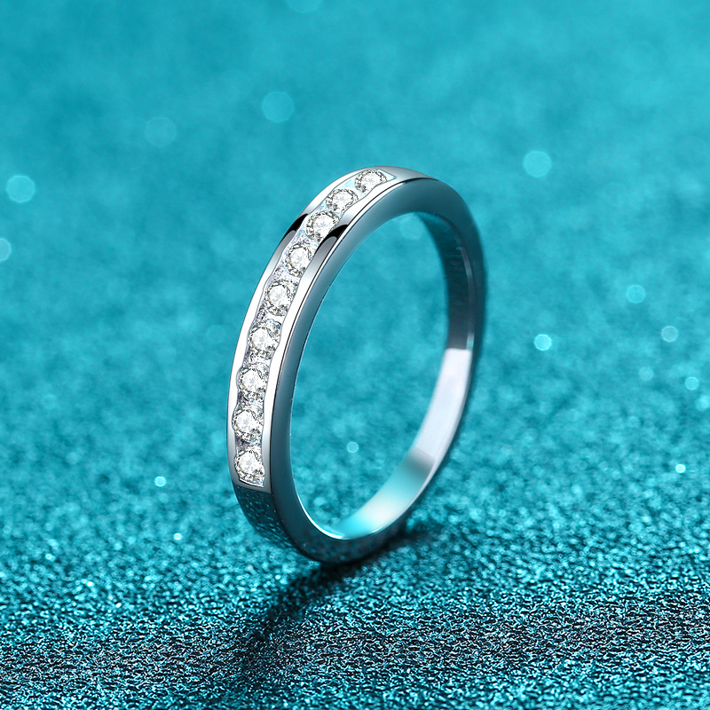 Minimalist Moissanite 925 Sterling Silver Ring