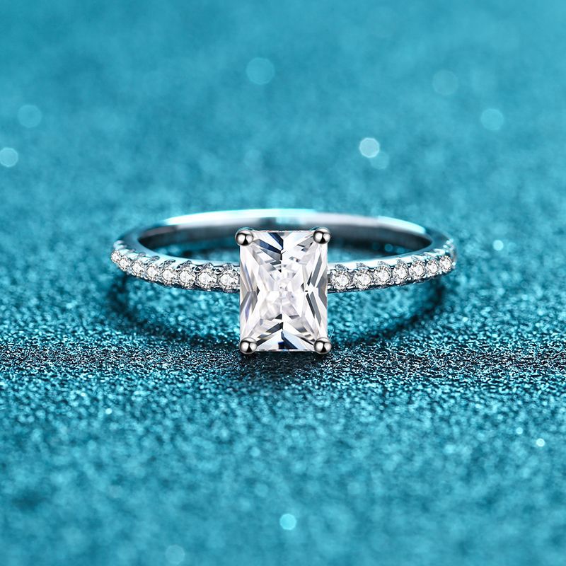 Minimalist Moissanite 925 Sterling Silver Ring - Image 5