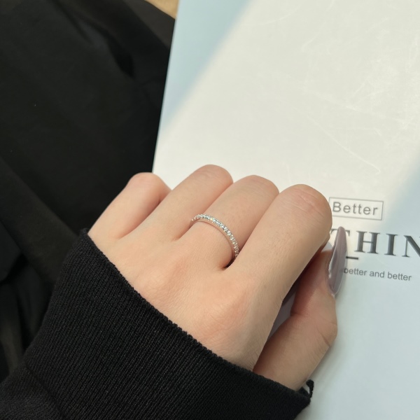925 Sterling Silver Cubic Zirconia Ring - Image 5